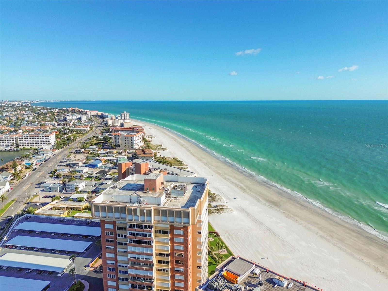 REDINGTON TOWERS BLDG 2 CONDO - Residential