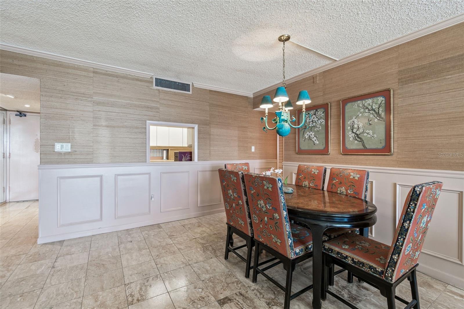 REDINGTON TOWERS BLDG 2 CONDO - Residential