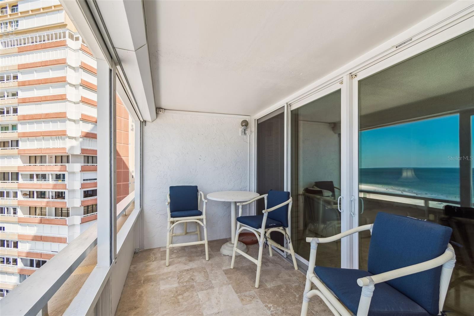 REDINGTON TOWERS BLDG 2 CONDO - Residential