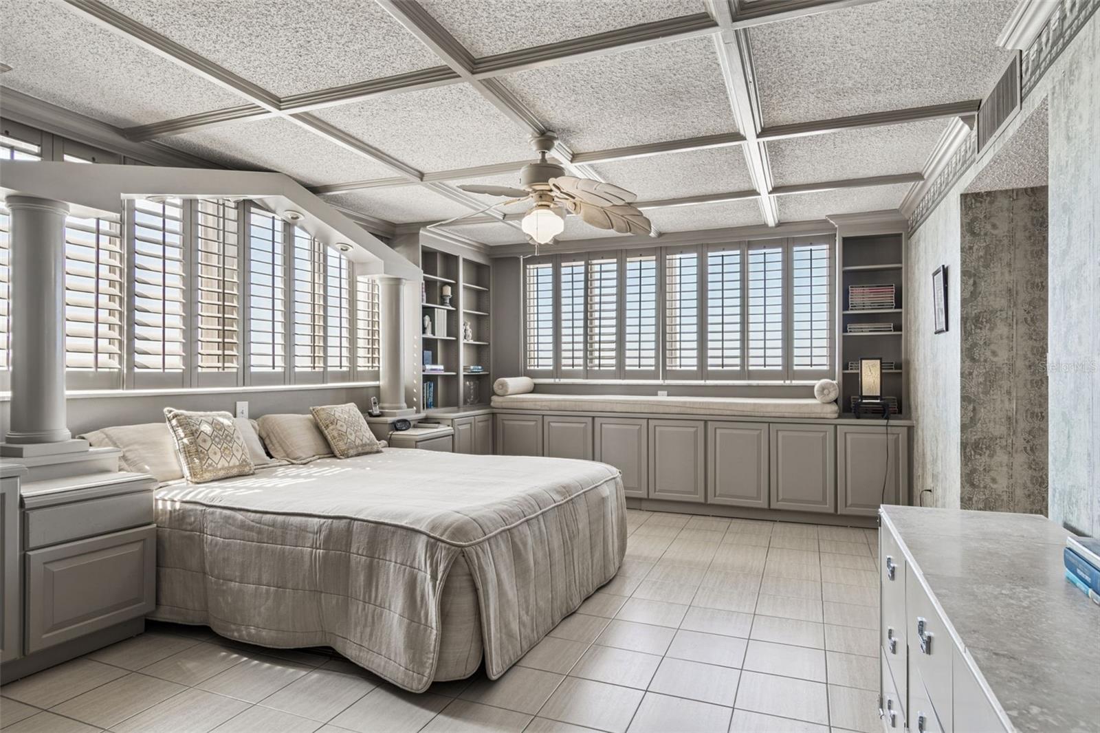 REDINGTON TOWERS BLDG 2 CONDO - Residential