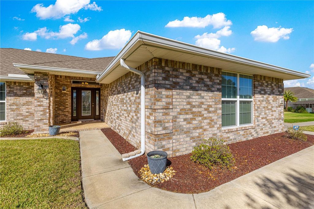 Photo of 4401 SW 62nd Loop, Ocala, FL 34474 (MLS # OM713619)