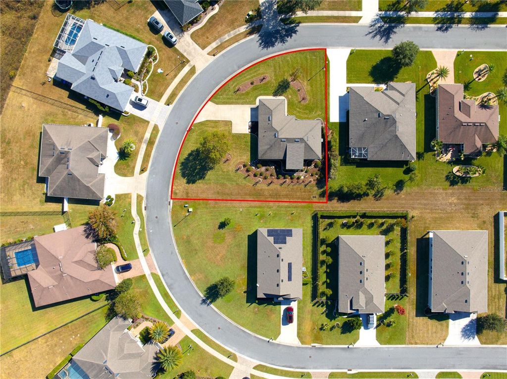 Photo of 4401 SW 62nd Loop, Ocala, FL 34474 (MLS # OM713619)