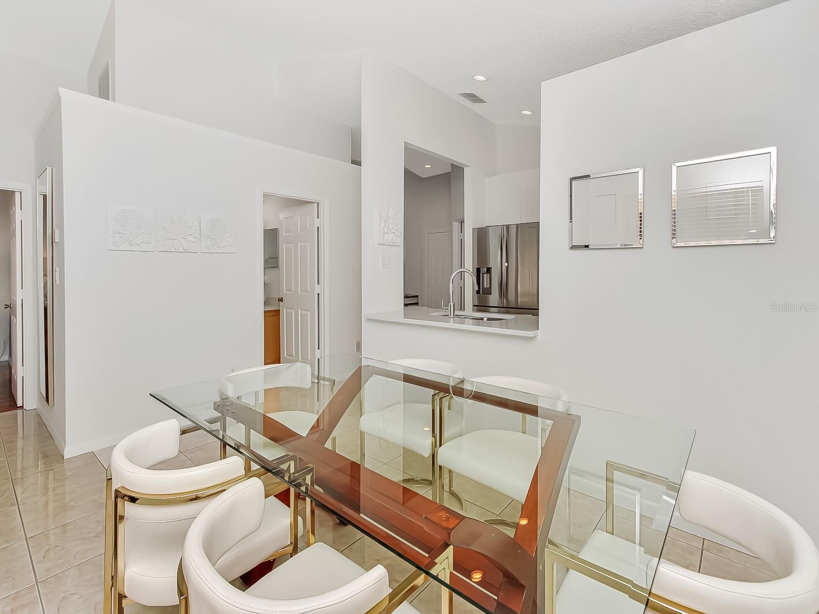 SUNCREST VILLAS PH 01 - Residential