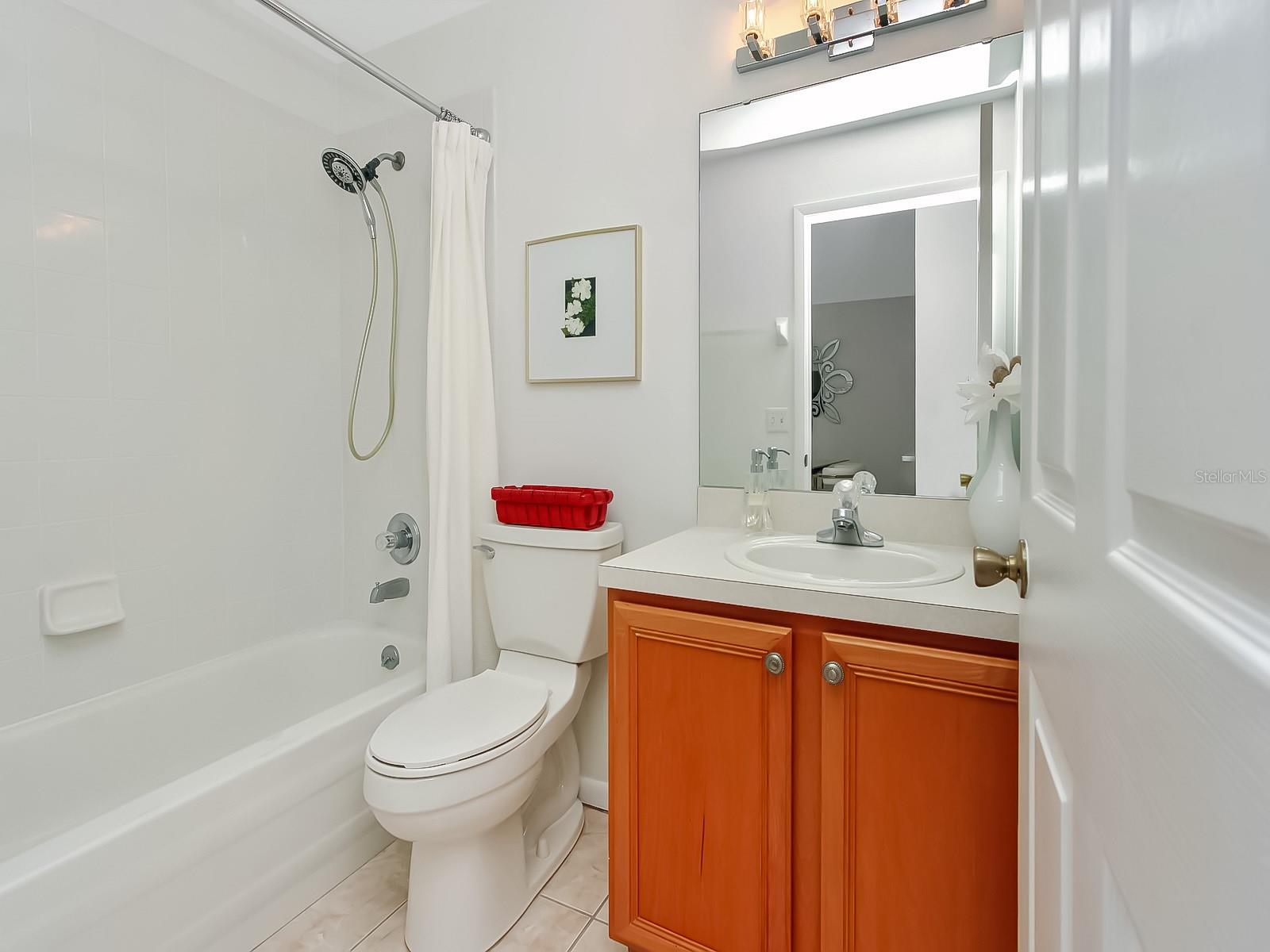 SUNCREST VILLAS PH 01 - Residential