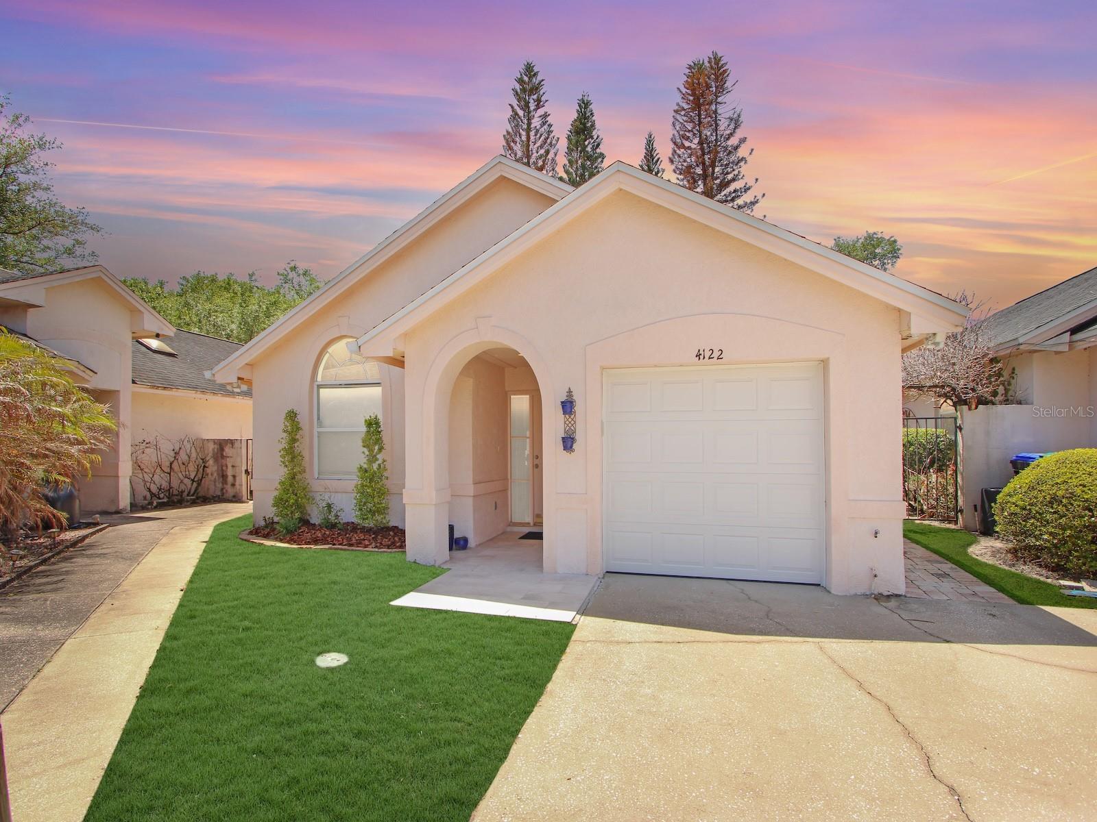 SUNCREST VILLAS PH 01 - Residential