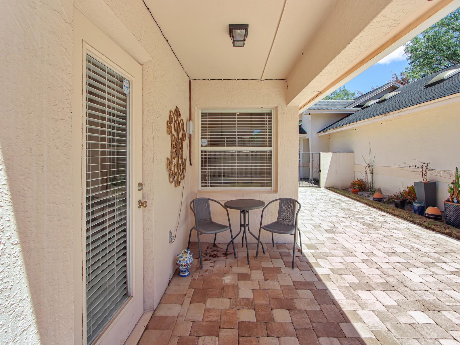 SUNCREST VILLAS PH 01 - Residential