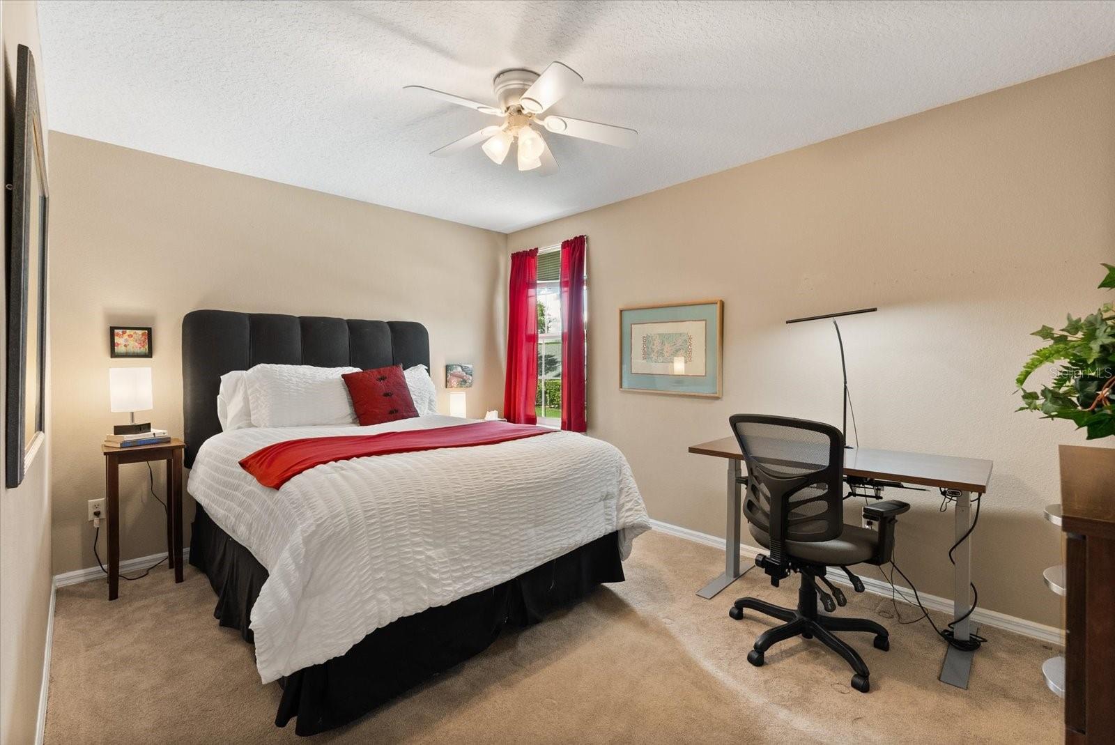 901 GROVESMERE LOOP