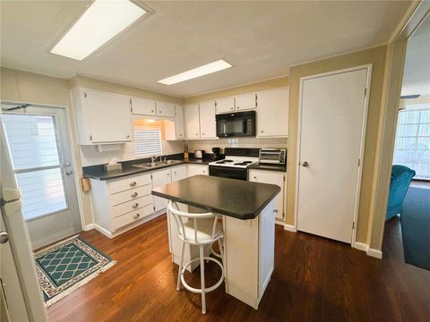 Tiny photo for 340 Palo Verde Drive, Leesburg, FL 34748 (MLS # R4911245)