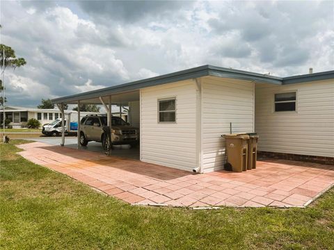 Tiny photo for 340 Palo Verde Drive, Leesburg, FL 34748 (MLS # R4911245)