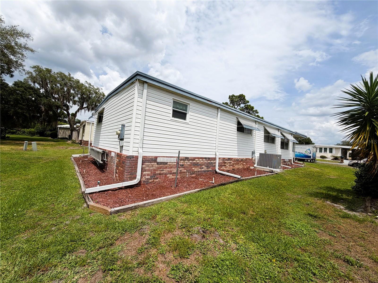 HAWTHORNE AT LEESBURG A COOP - Residential