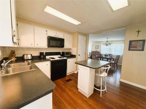 Tiny photo for 340 Palo Verde Drive, Leesburg, FL 34748 (MLS # R4911245)