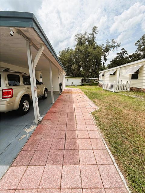 Tiny photo for 340 Palo Verde Drive, Leesburg, FL 34748 (MLS # R4911245)