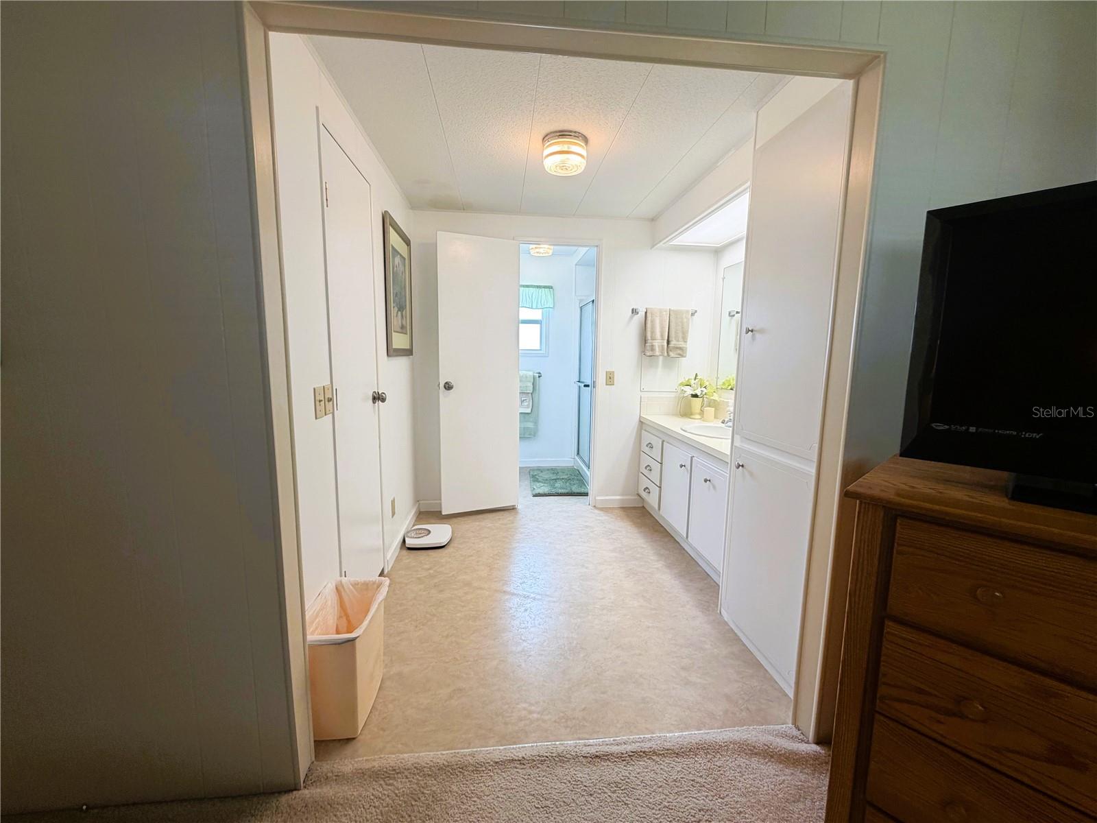 HAWTHORNE AT LEESBURG A COOP - Residential