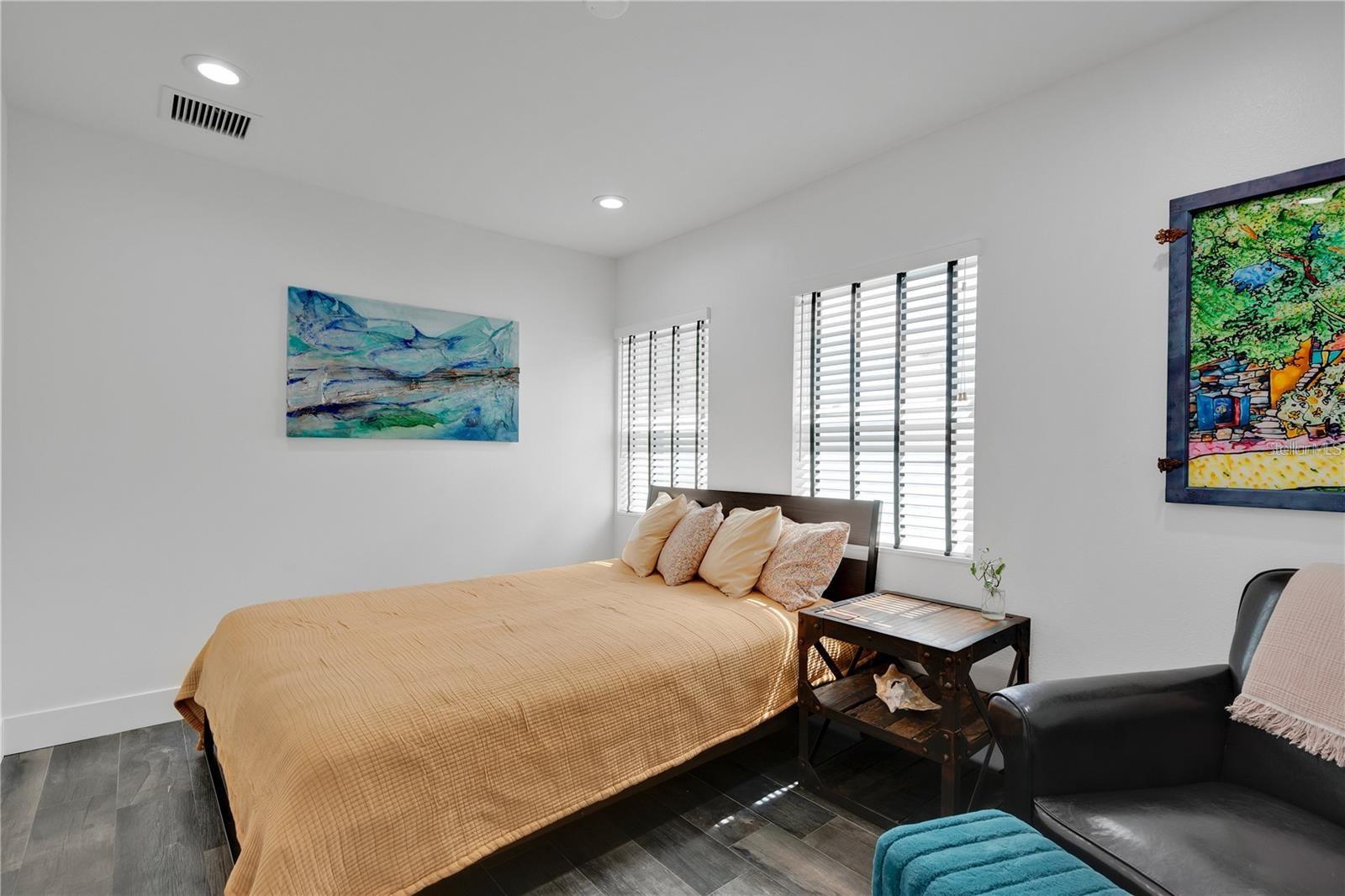 COLLEGE COURT SUB - Residential Income