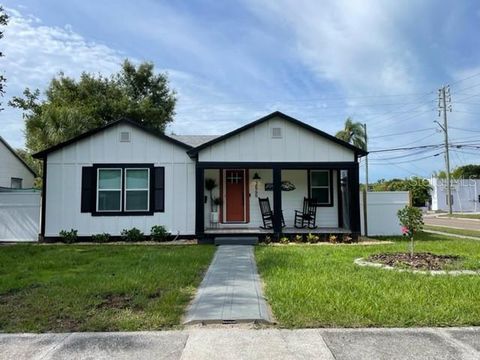 3646 6TH AVENUE N ST PETERSBURG FL 33713