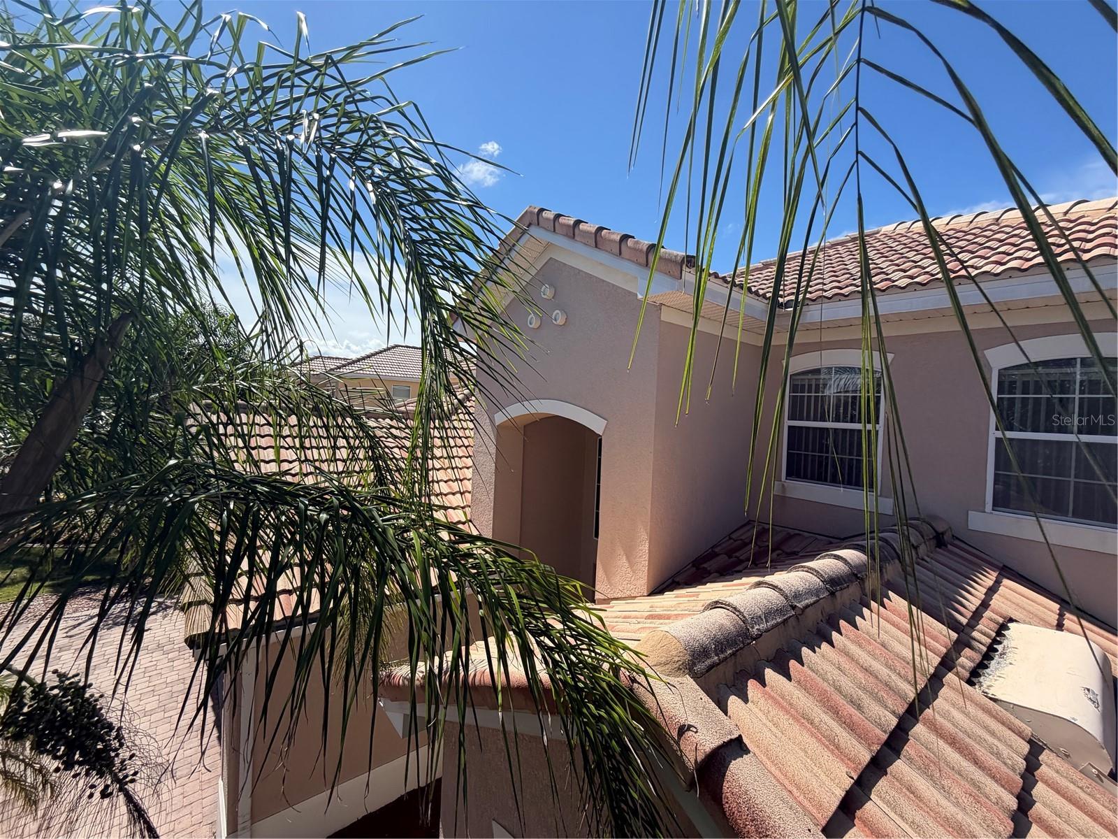 3811 EAGLE ISLES CIRCLE