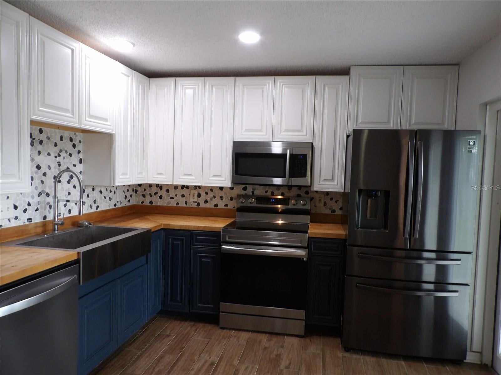 630 CAPE COD CIRCLE