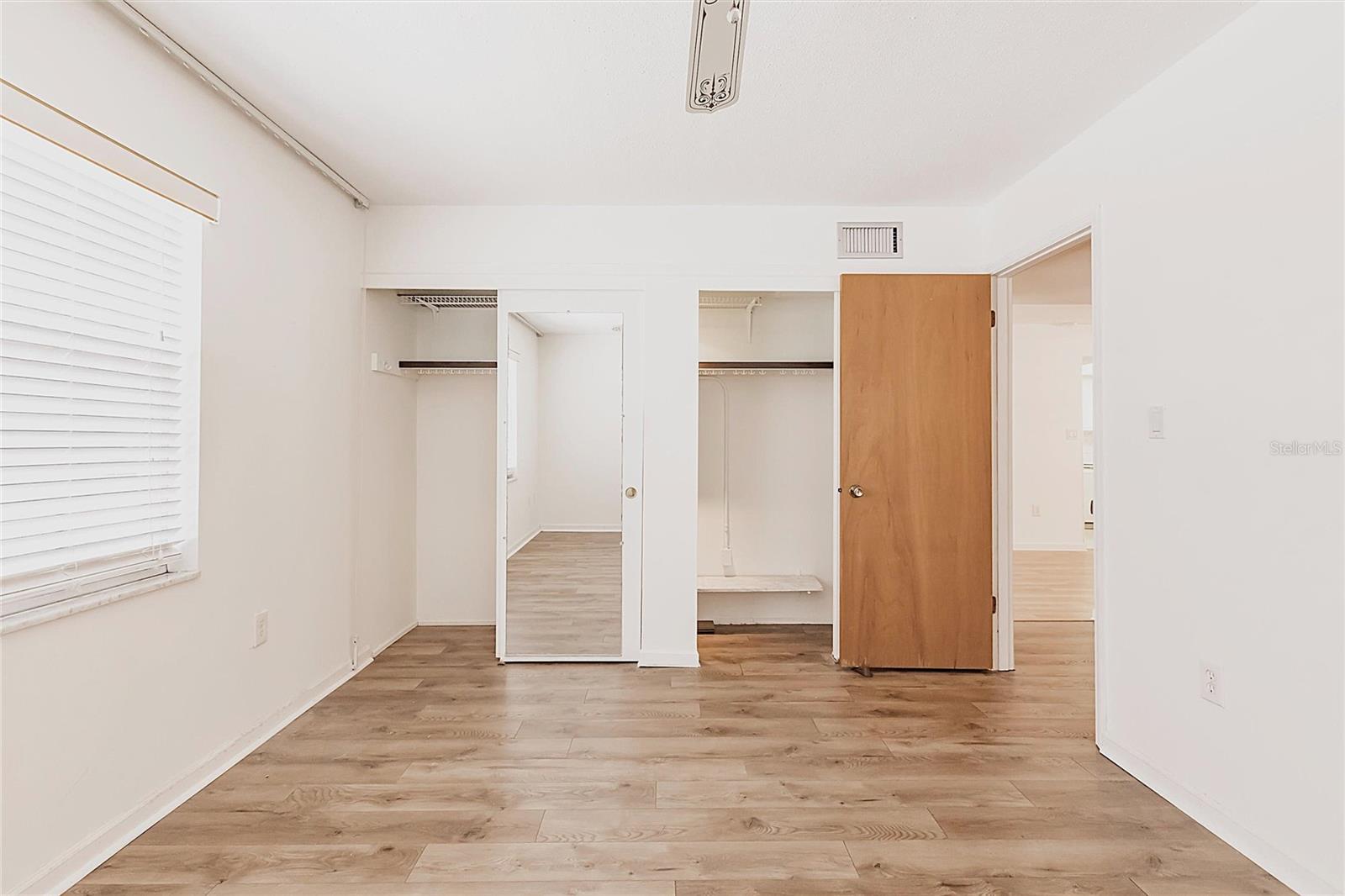 MARIA MANOR - Residential Lease