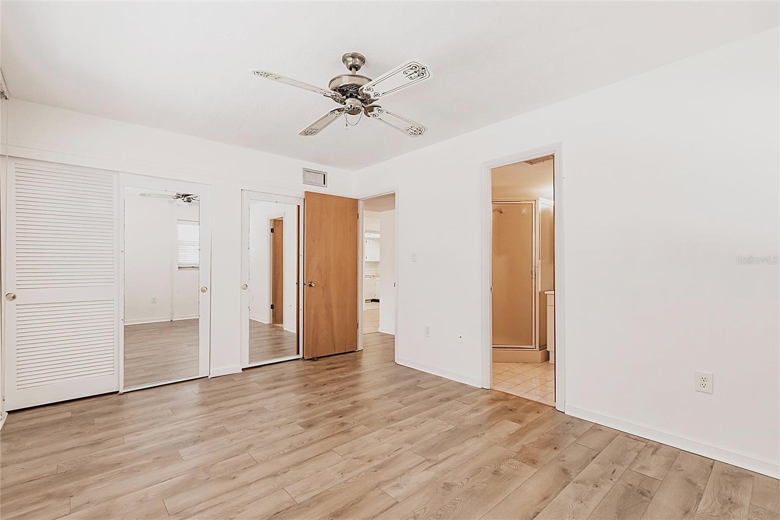 MARIA MANOR - Residential Lease