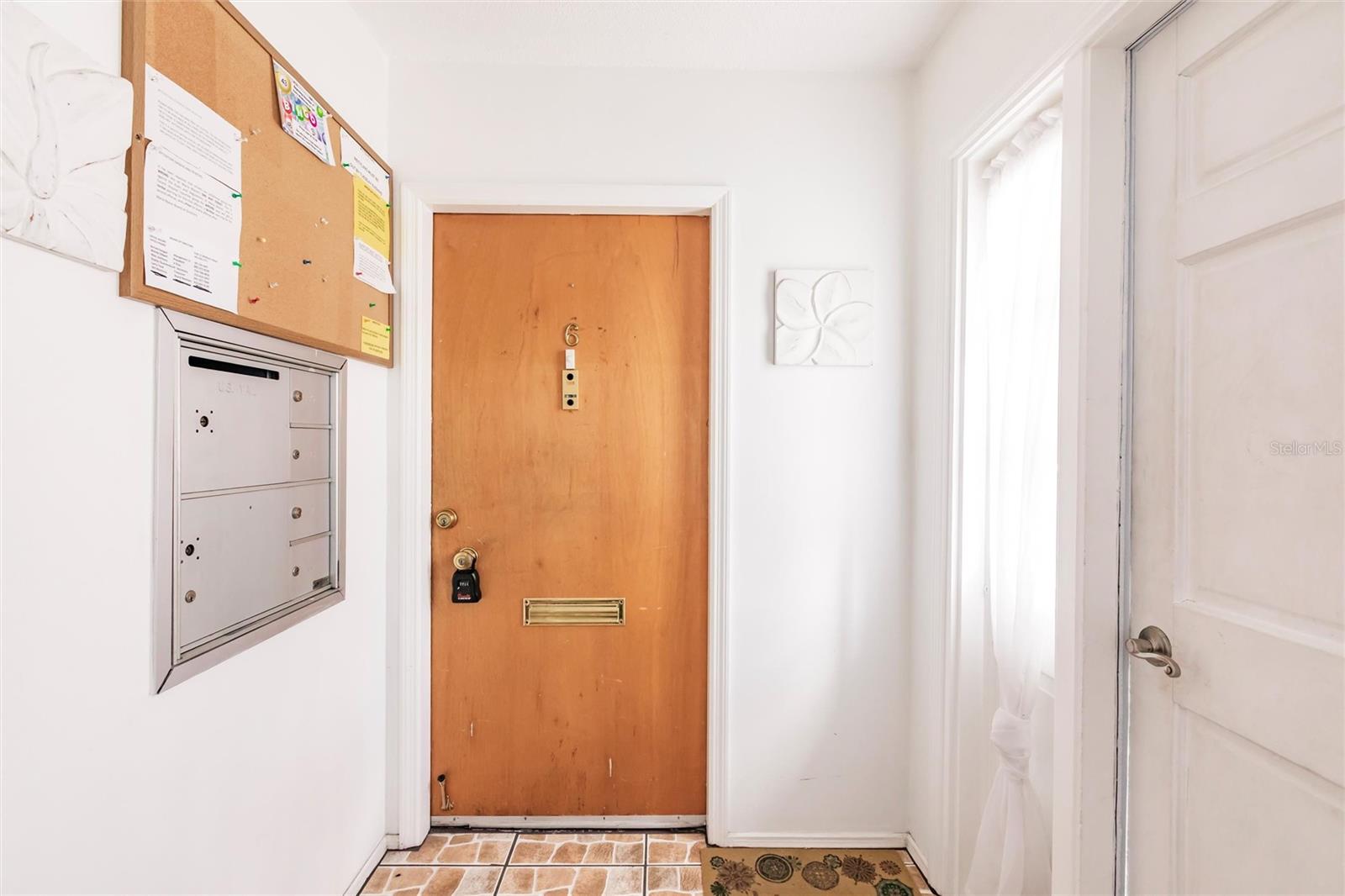 MARIA MANOR - Residential Lease