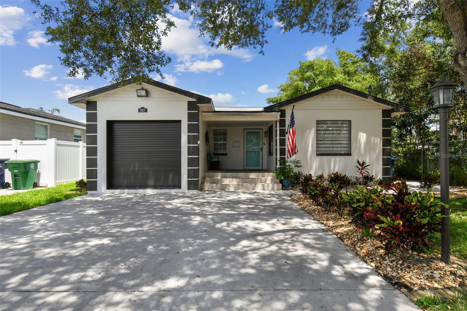 Must-See Pool Home in Prime Location – Priced to Sell! Appraisal in hand for $730k. Don't miss this incredible opportunity to own a fully renovated and beautifully maintained 3 bed / 3 bath main house with a fully equipped ADU (Accessory Dwelling Unit) – ideal for multi-generational living, guests, or rental income.
Located in a prime neighborhood, this home is currently operating as a profitable short-term rental (financials available upon request), but it’s equally perfect for a single-family residence. The property features a private pool, open-concept living spaces, and modern finishes throughout.
Fully furnished option available – move right in or start generating income from day one!
Lender incentive for rate buydown and closing costs is available. Schedule your showing today – this one won’t last!