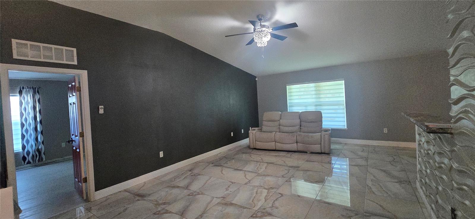 TURNBERRY RESERVE UNIT 1 - Residential