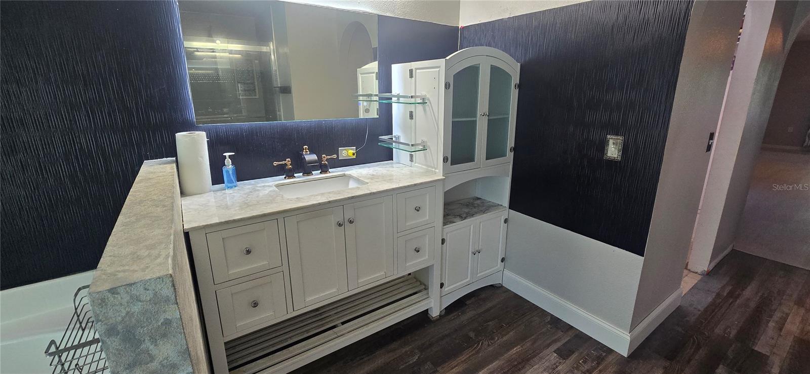 TURNBERRY RESERVE UNIT 1 - Residential