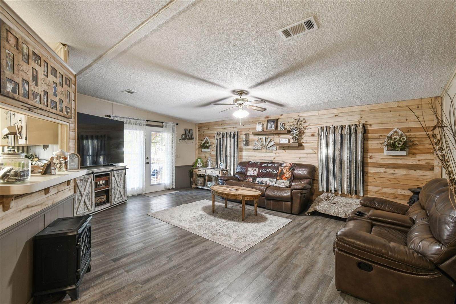 NOT IN A SUBDIVISION - Residential