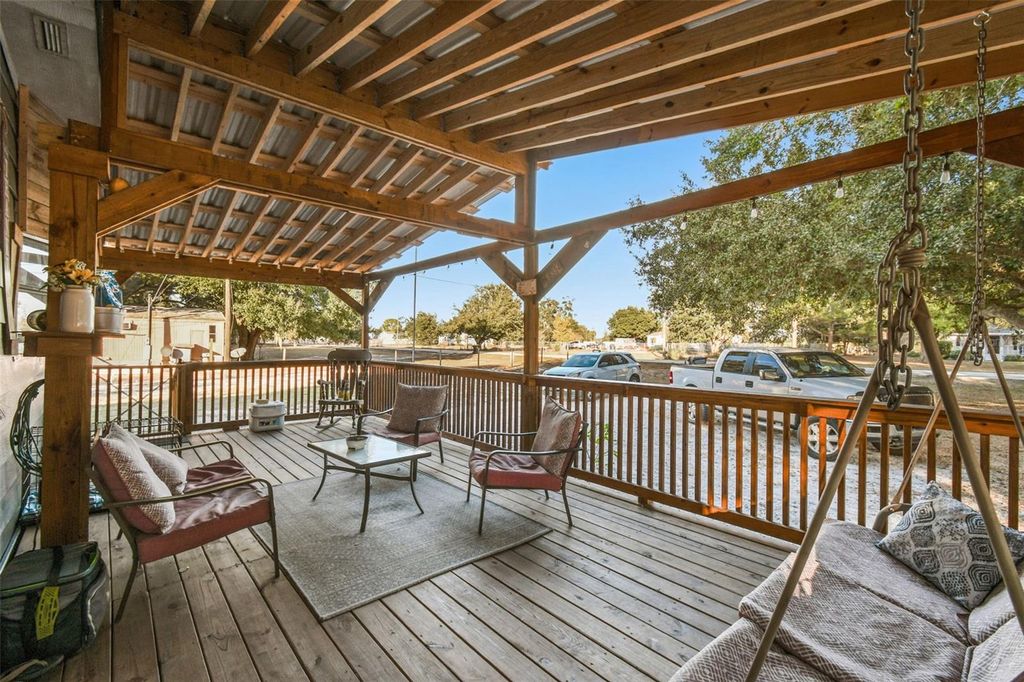 Photo of 1367 Barnhorst Road, Bartow, FL 33830 (MLS # P4937170)