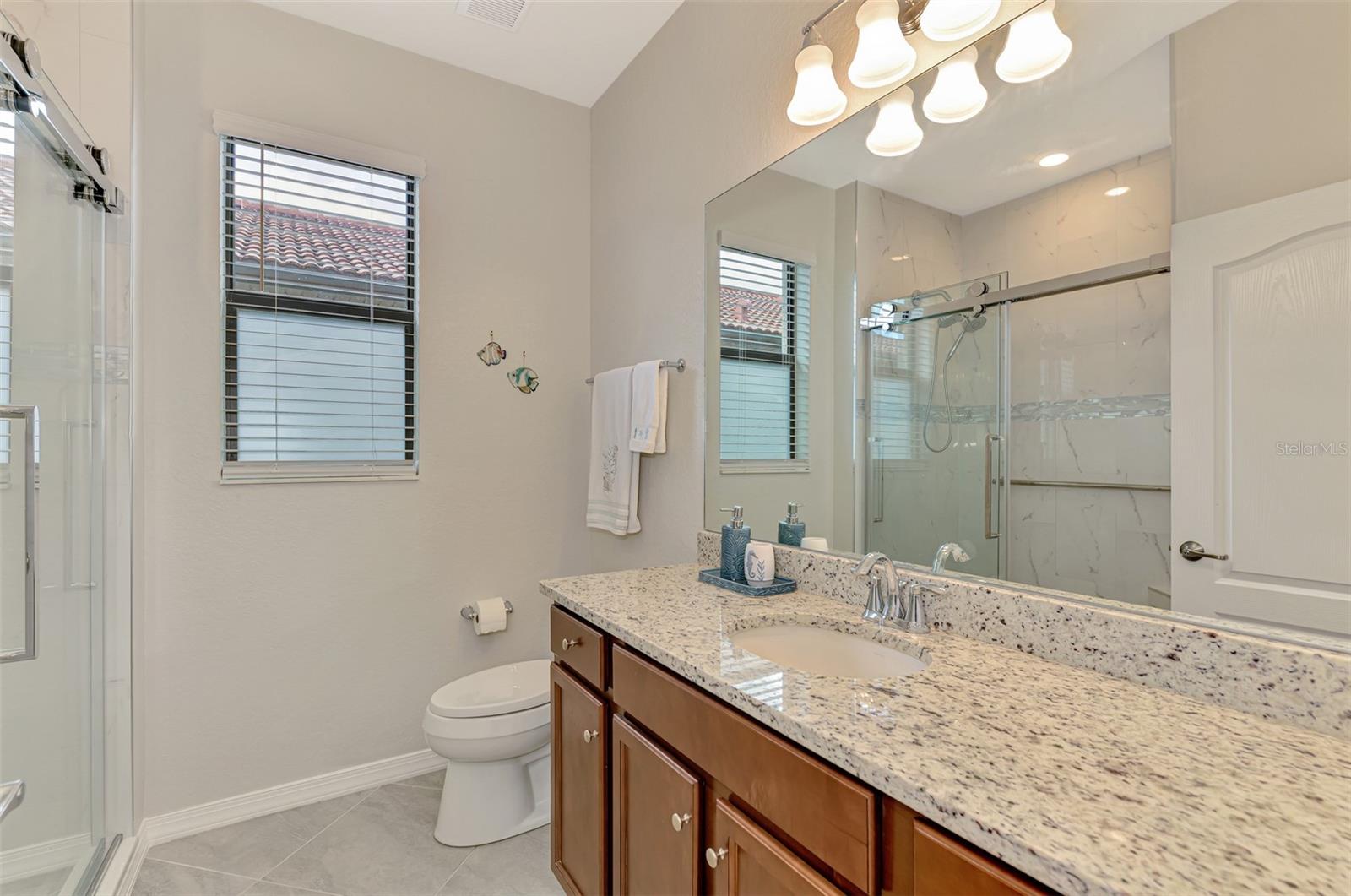 SARASOTA NATIONAL PH 13-B - Residential