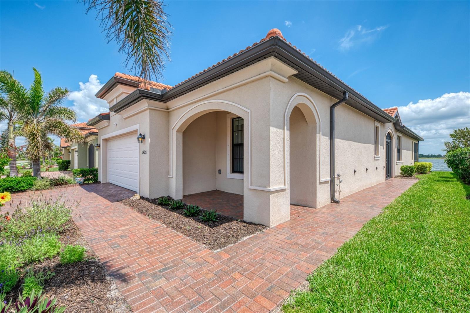 SARASOTA NATIONAL PH 13-B - Residential