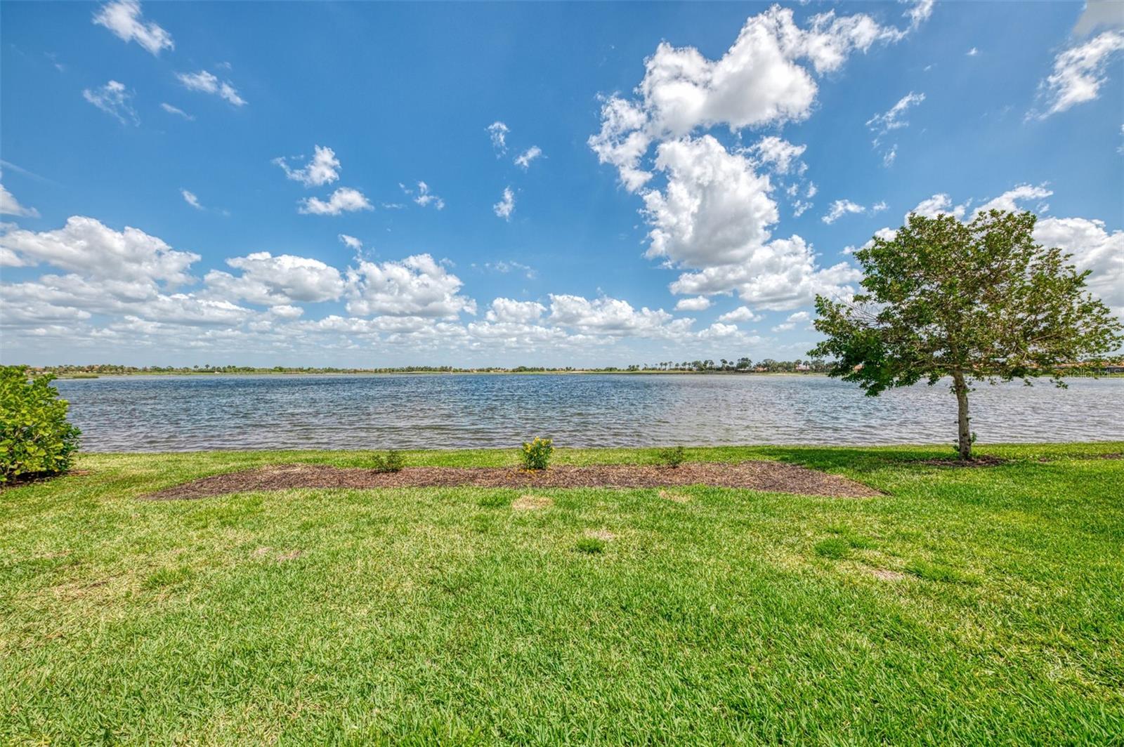 SARASOTA NATIONAL PH 13-B - Residential