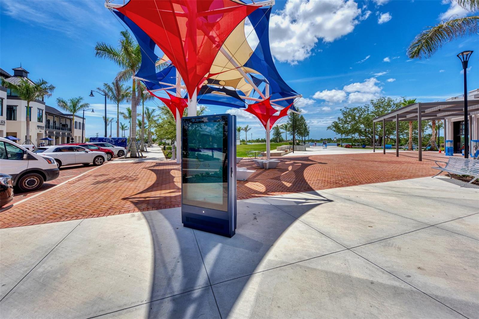 SARASOTA NATIONAL PH 13-B - Residential