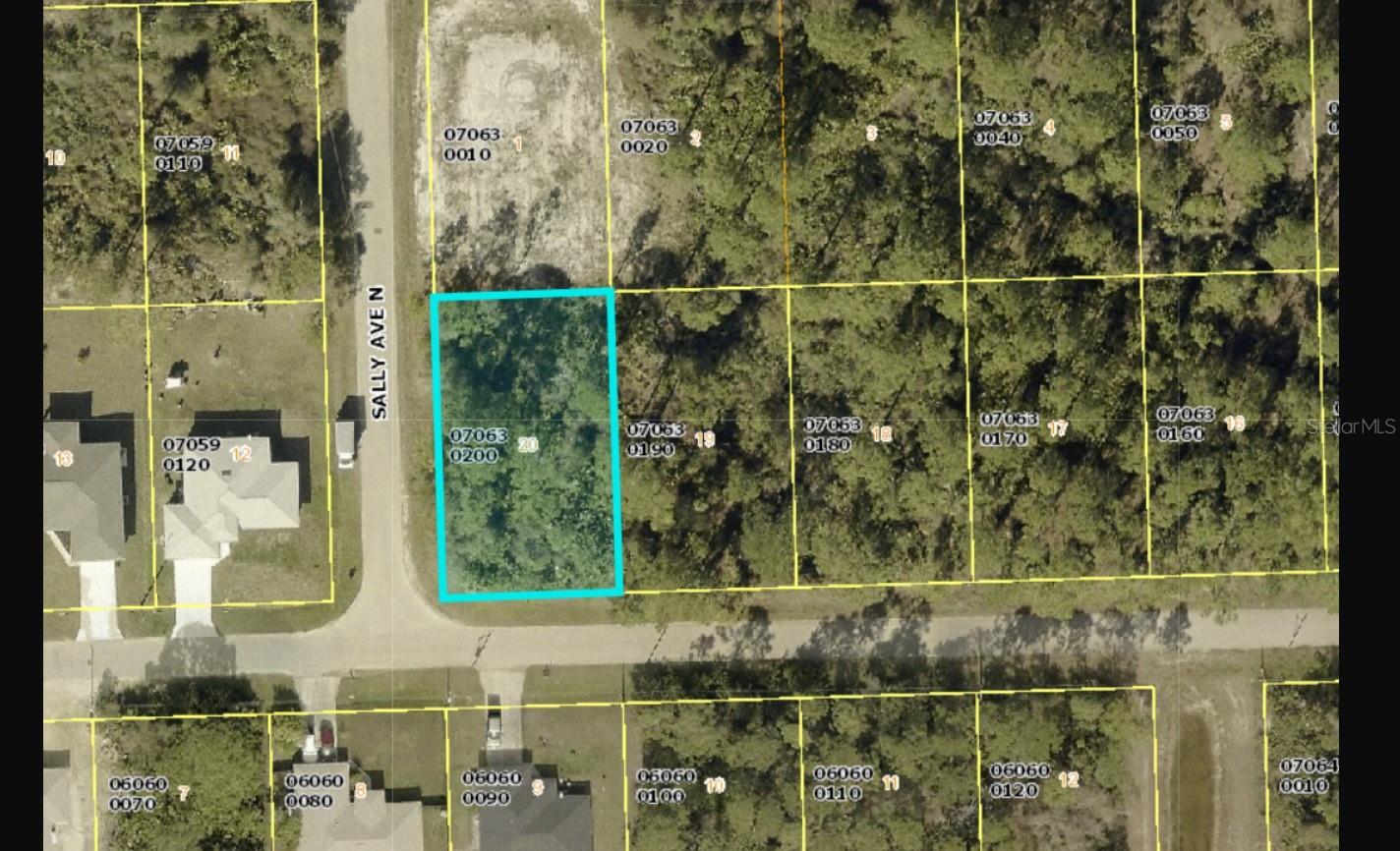Build your dream home on this spacious 0.25-acre CORNER lot located in a rapidly developing area of Lehigh
Acres. Situated on a quiet, paved street with established homes nearby, this parcel offers easy
access to Sunshine Blvd, Lee Blvd, SR-82, and I-75 — making commuting to Fort Myers and surrounding
areas convenient. Close to schools, shopping centers, restaurants, and parks. No HOA,and
electricity is available nearby. A great opportunity for investors or future homeowners looking to
secure land in one of Southwest Florida’s fastest-growing communities.