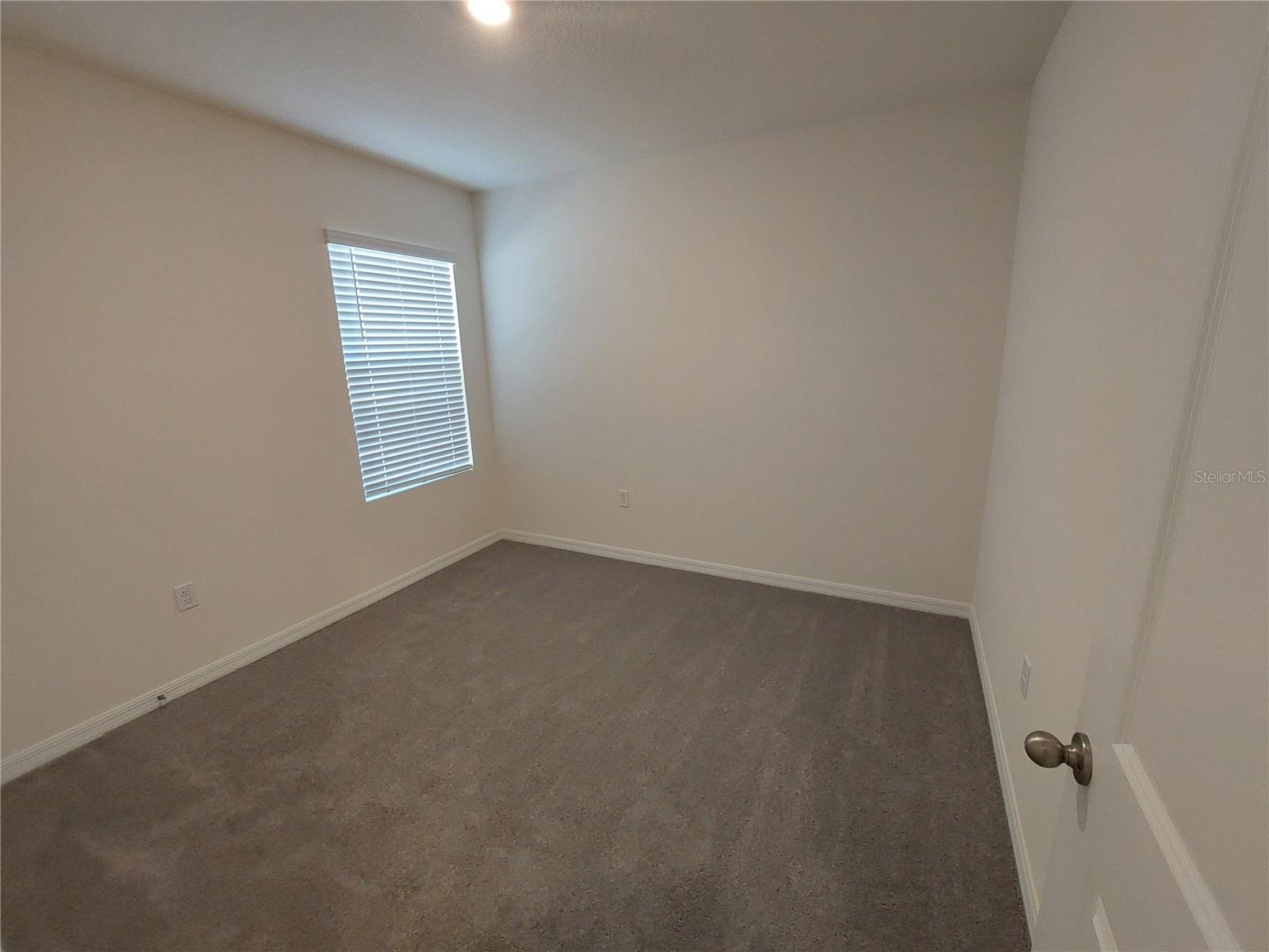 TWO RIVERS - Residential Lease