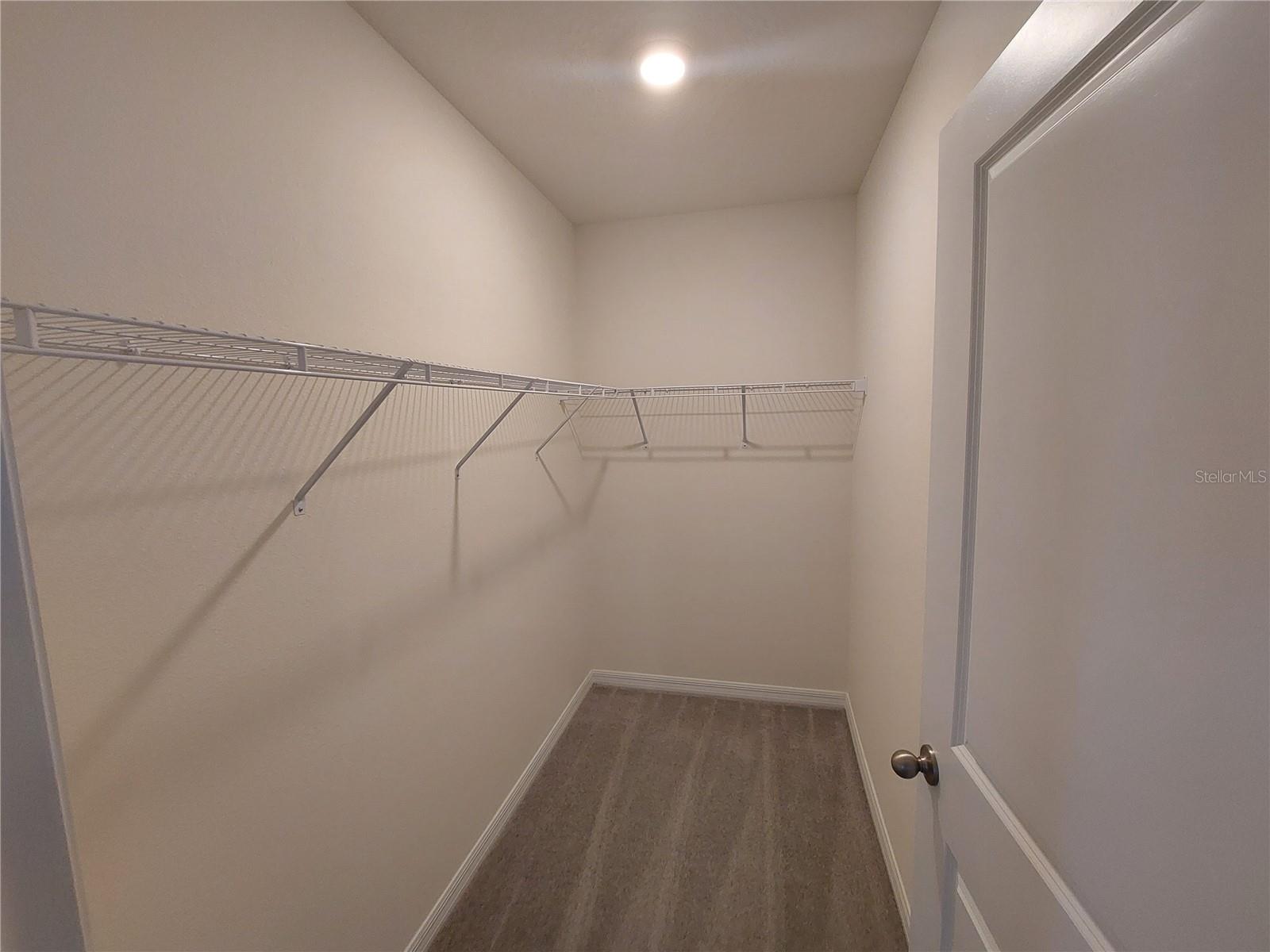TWO RIVERS - Residential Lease