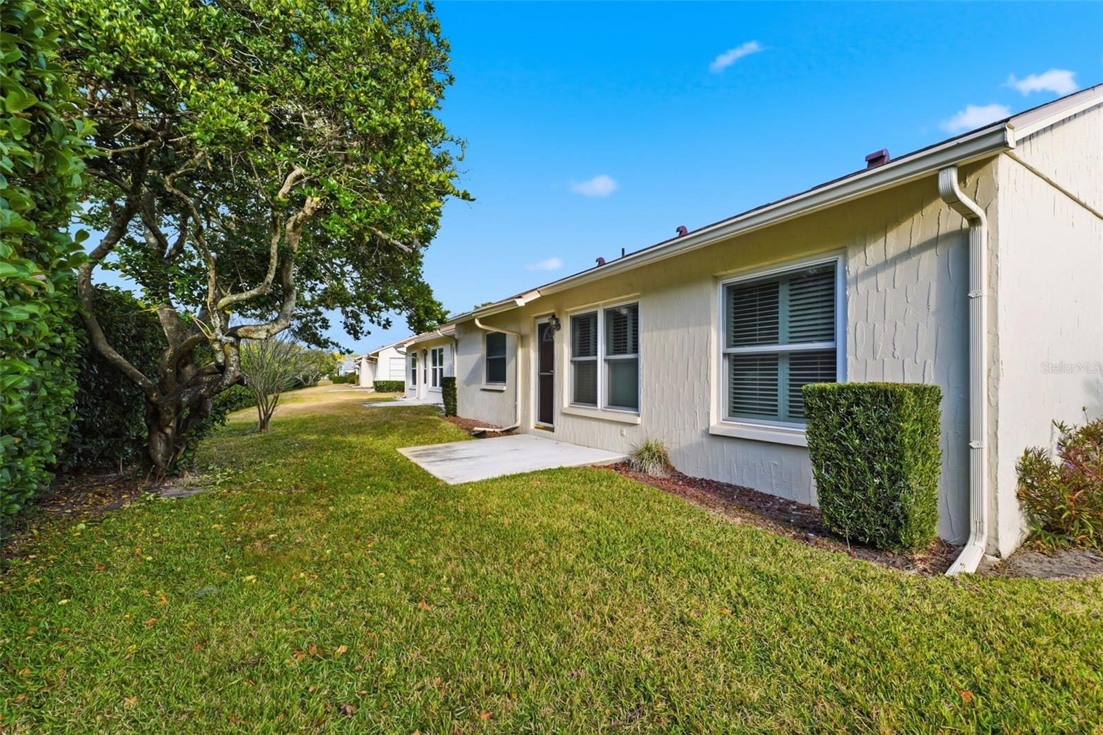 CAPRI VILLAGE CONDO 01 - Residential