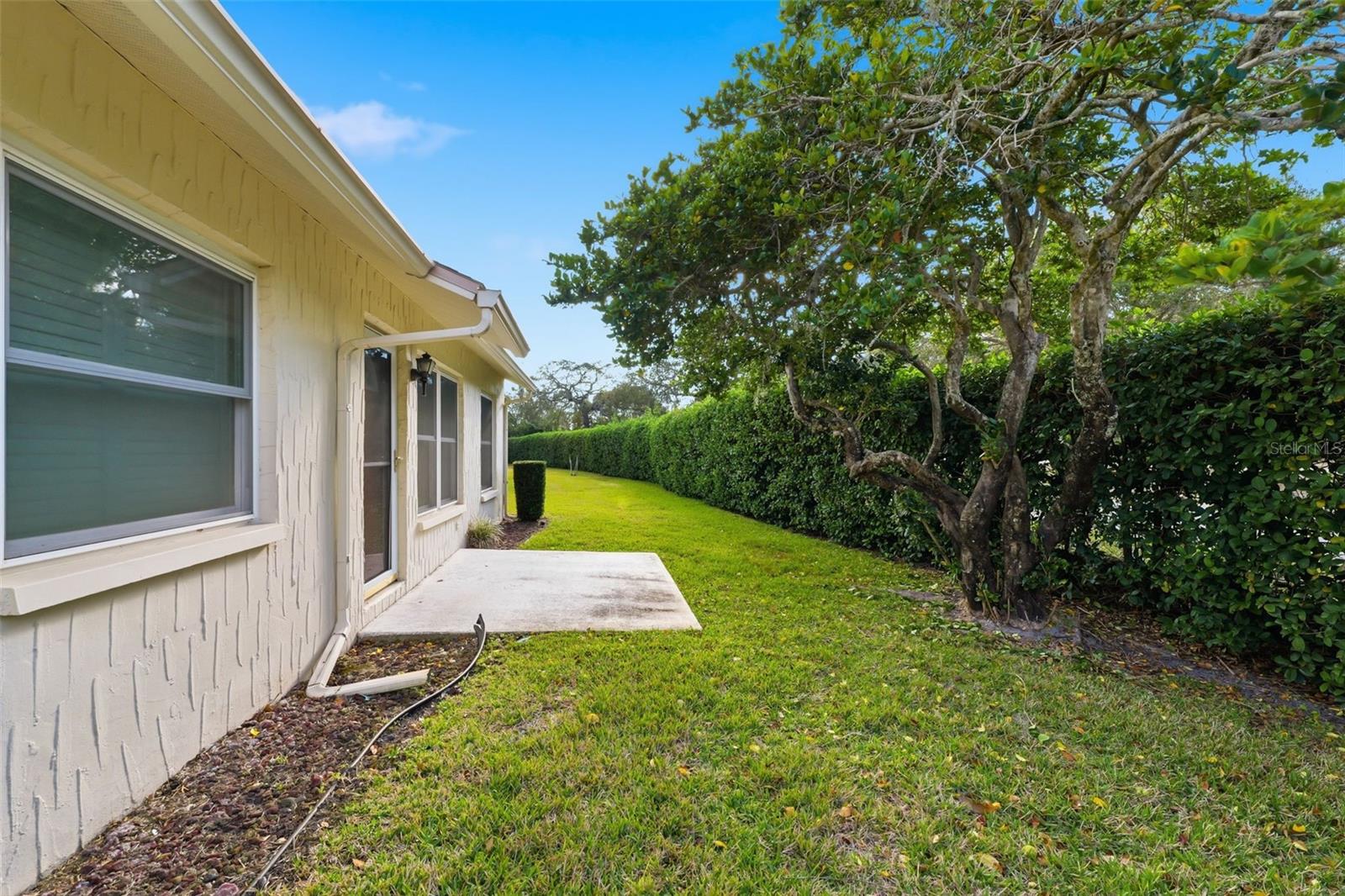 CAPRI VILLAGE CONDO 01 - Residential