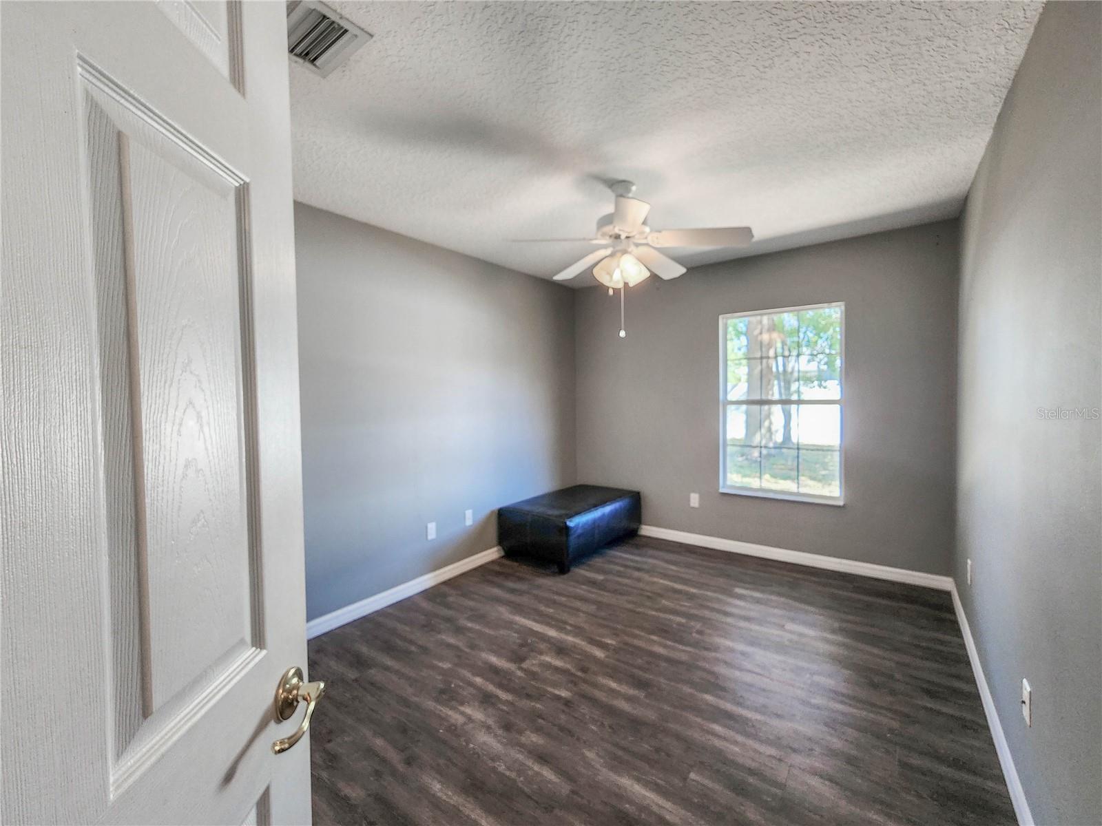 LEHIGH WOODS - Residential