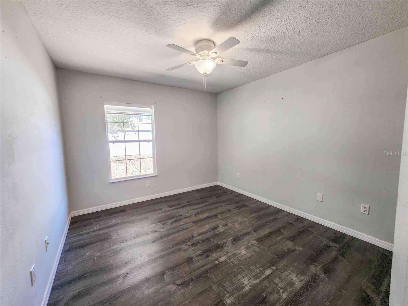 LEHIGH WOODS - Residential