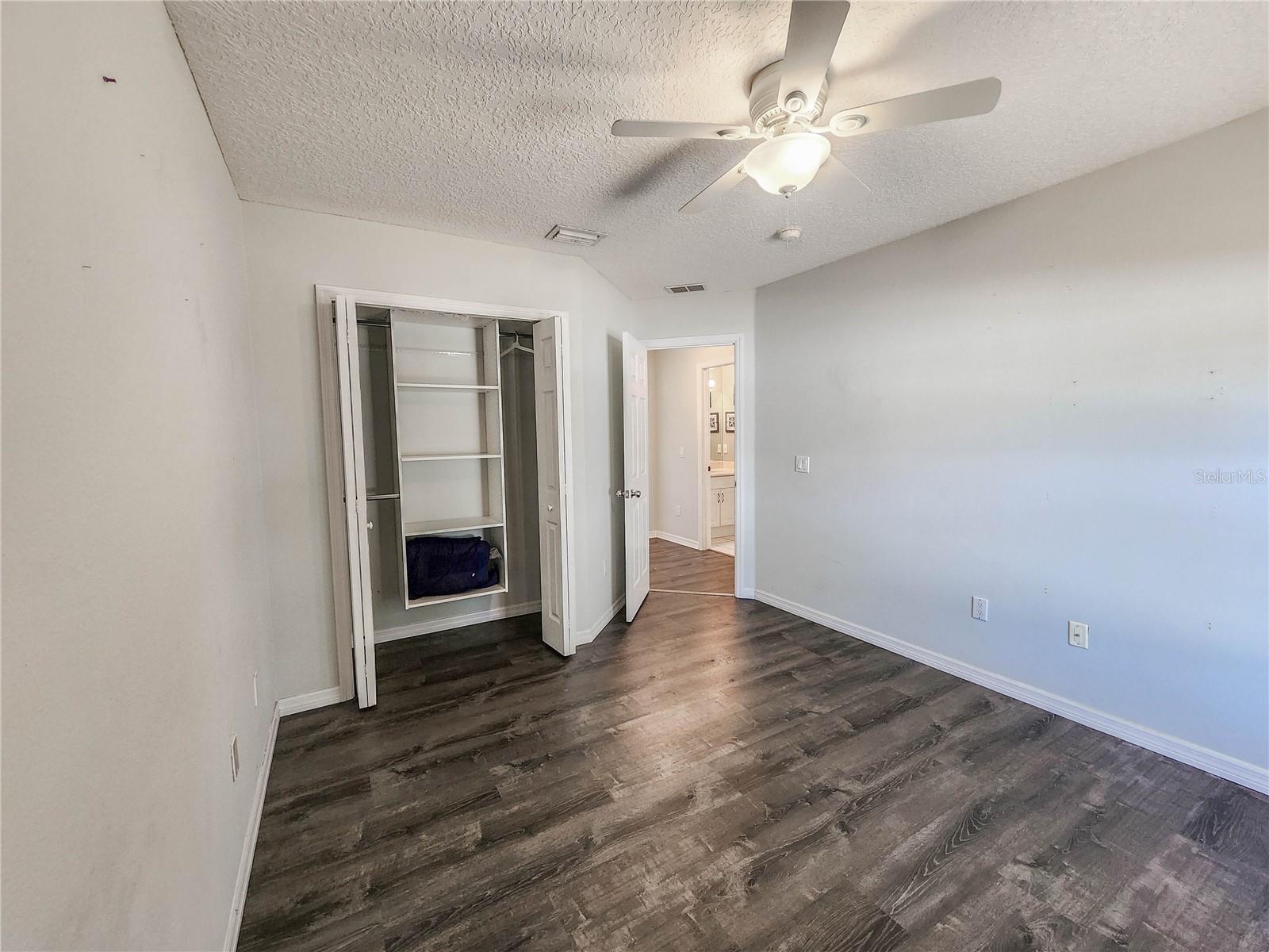 LEHIGH WOODS - Residential