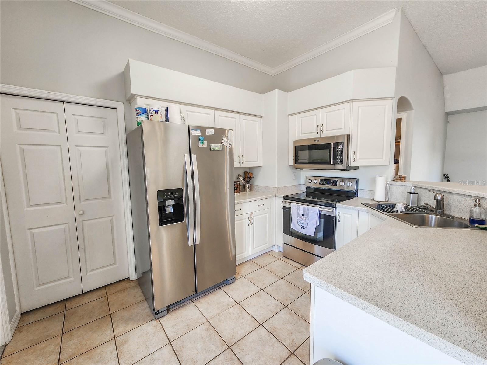 LEHIGH WOODS - Residential