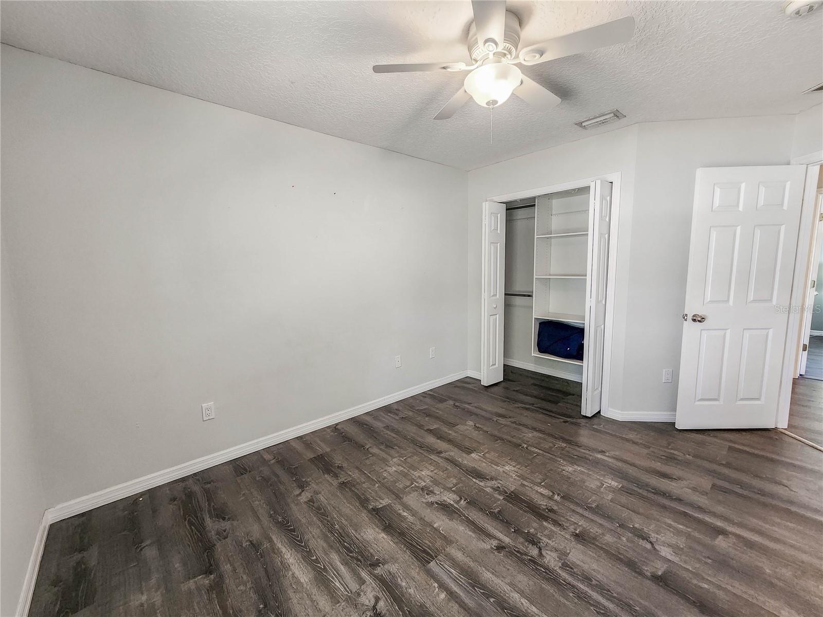 LEHIGH WOODS - Residential