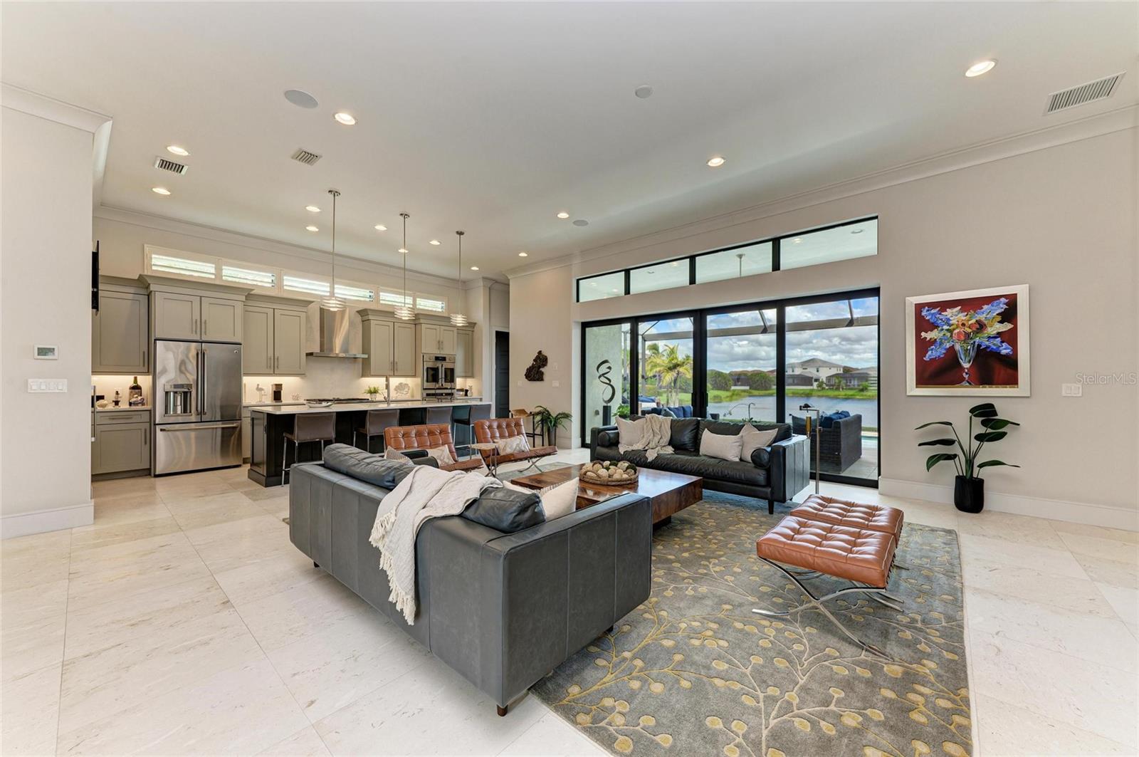LEGENDS BAY - Residential