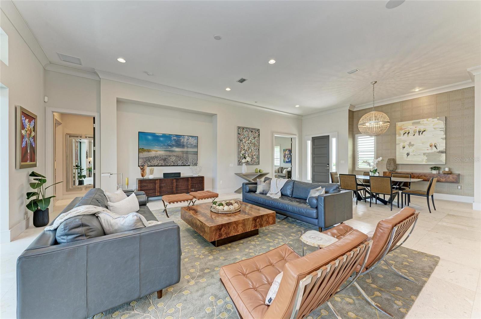 LEGENDS BAY - Residential