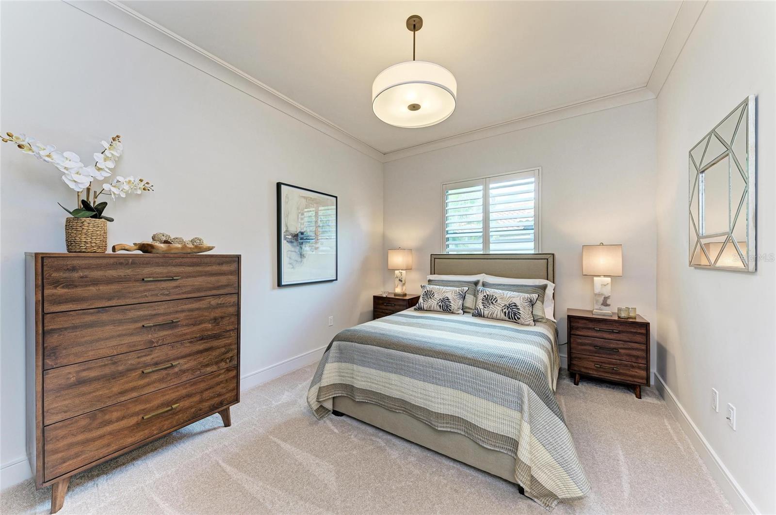 LEGENDS BAY - Residential