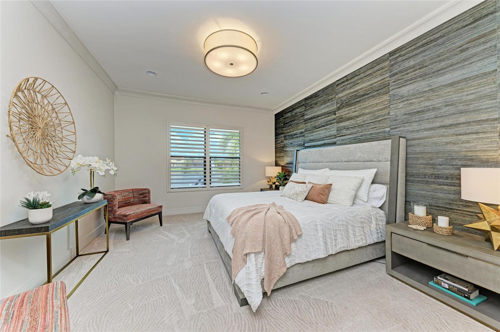 LEGENDS BAY - Residential