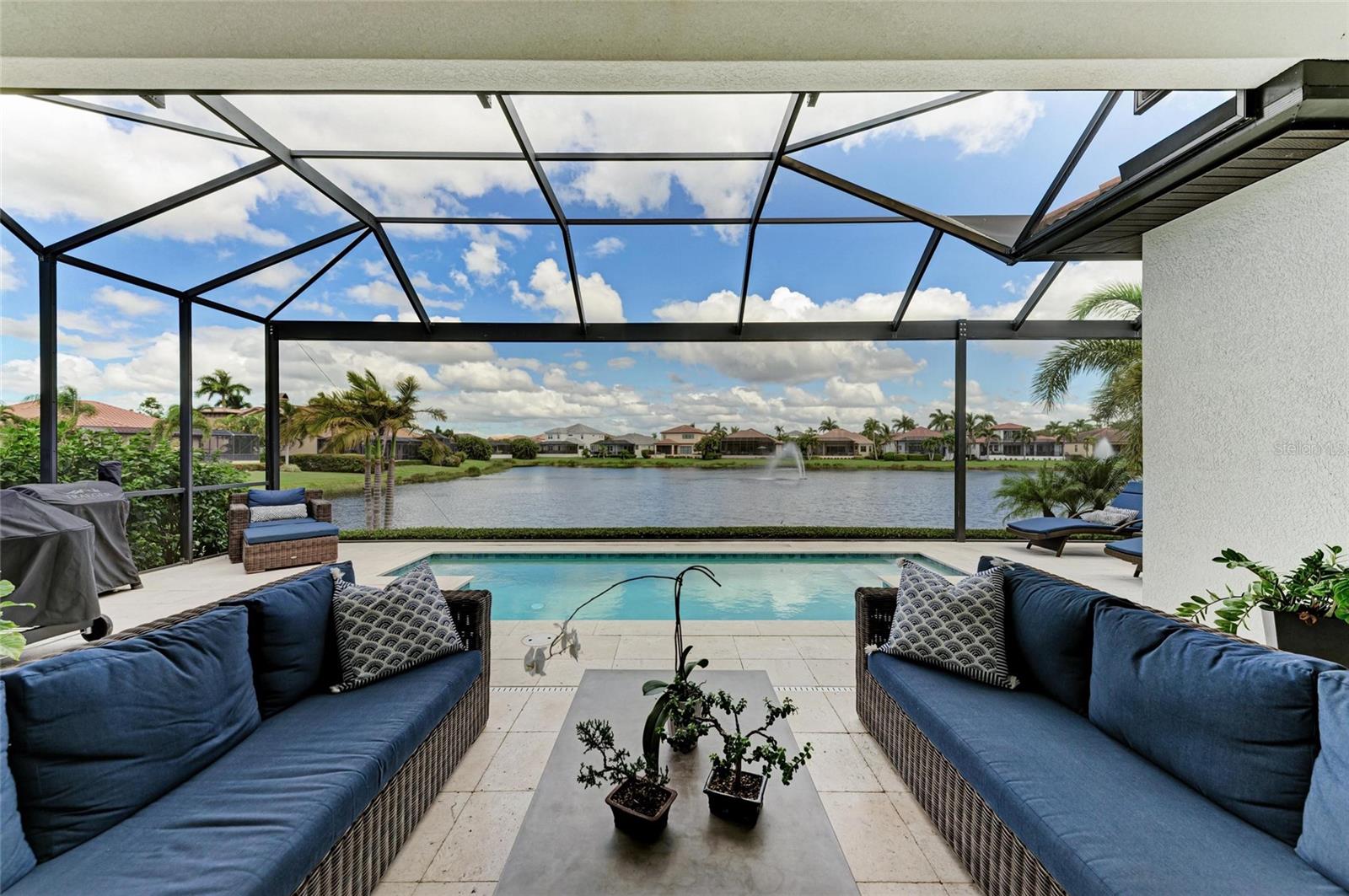 LEGENDS BAY - Residential