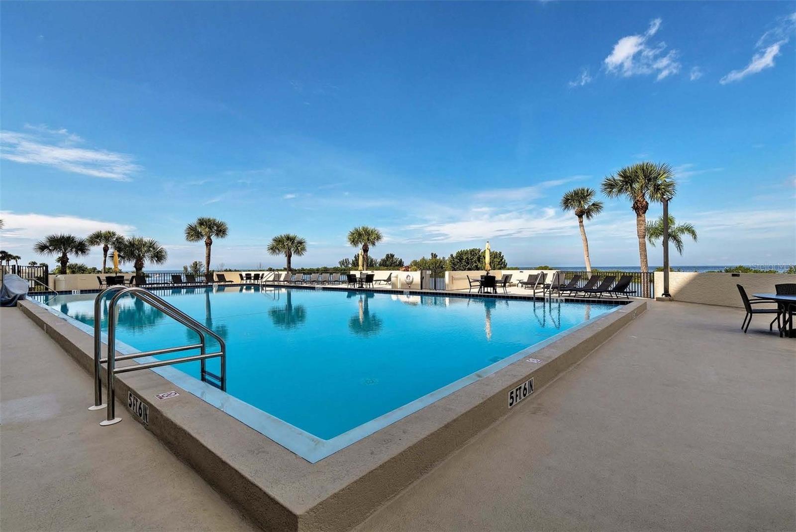 GULF ISLAND BEACH TENNIS - Residential