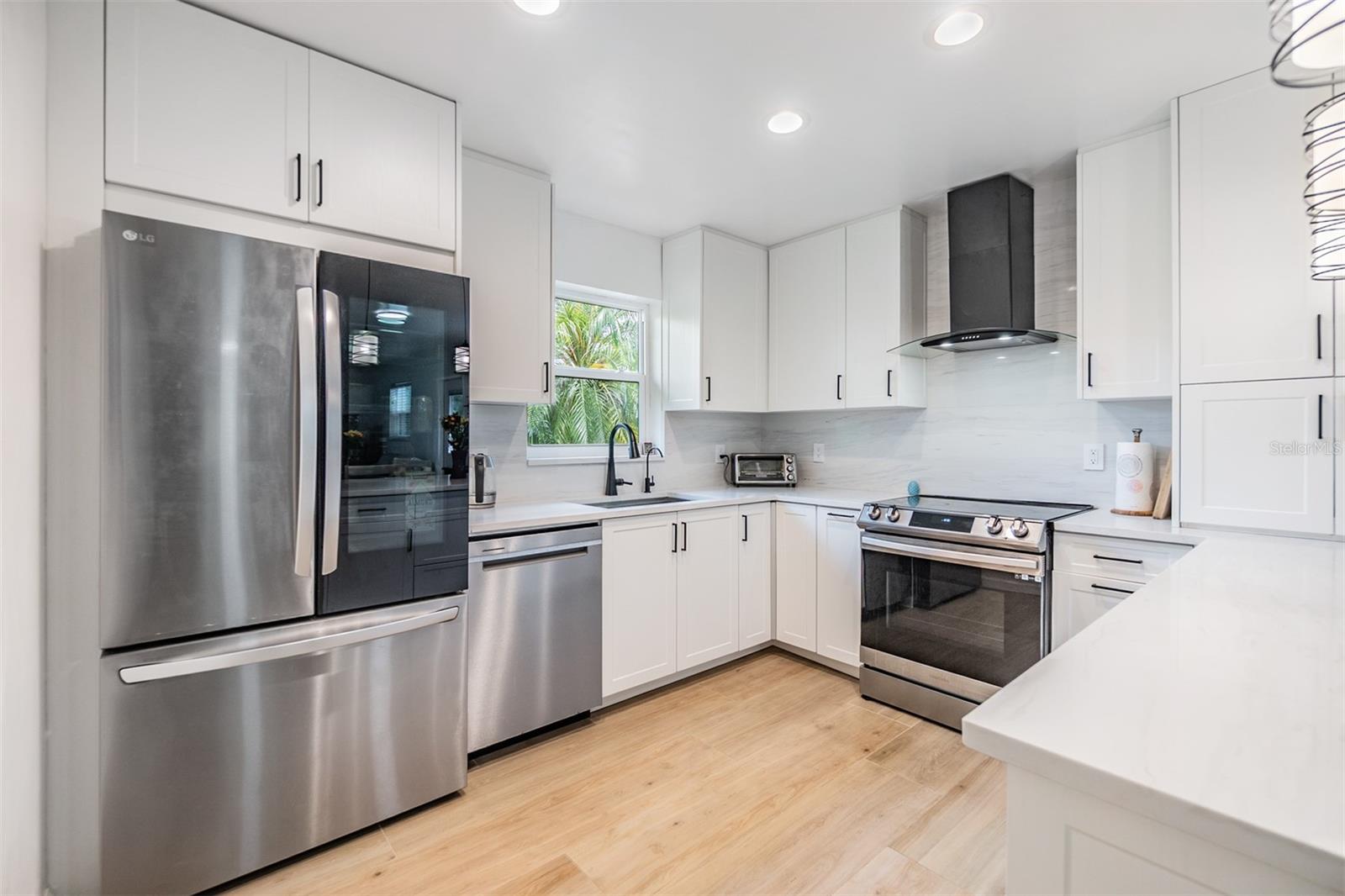 PONDS OF TARPON WOODS THE CONDO - Residential